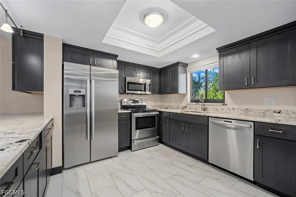 1919 Olde Middle Gulf Drive Sanibel FL 33957