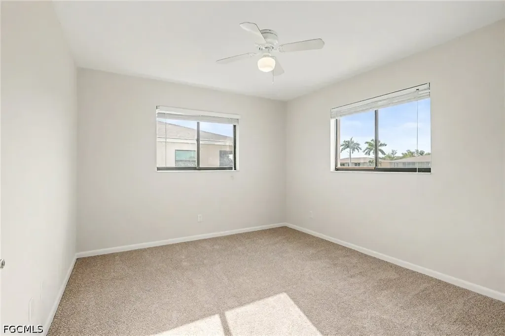 4528 SE 5th Place Cape Coral FL 33904