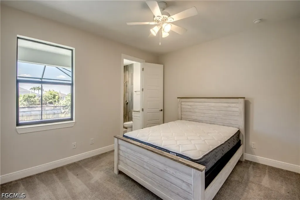 203 SW 14th Avenue Cape Coral FL 33991