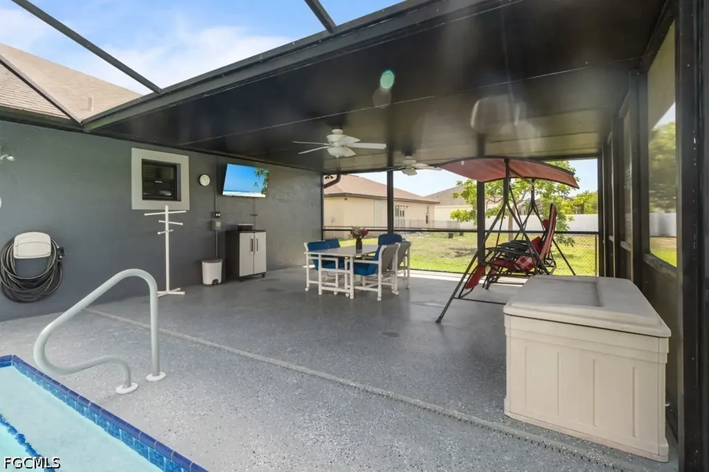 613 NW 14th Terrace Cape Coral FL 33993