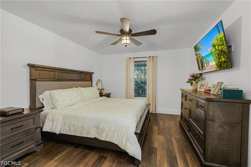 2551 Tamarind Street St. James City FL 33956