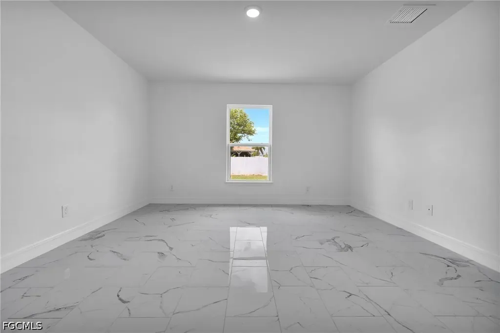 1126 NW 6th Avenue Cape Coral FL 33993