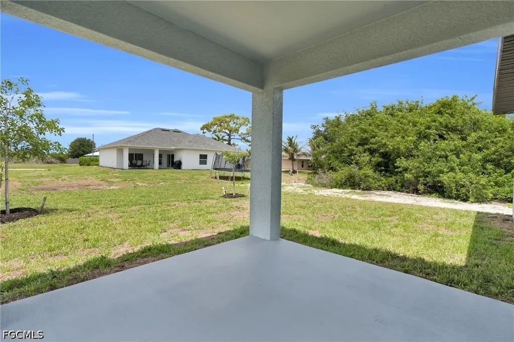 1126 NW 6th Avenue Cape Coral FL 33993
