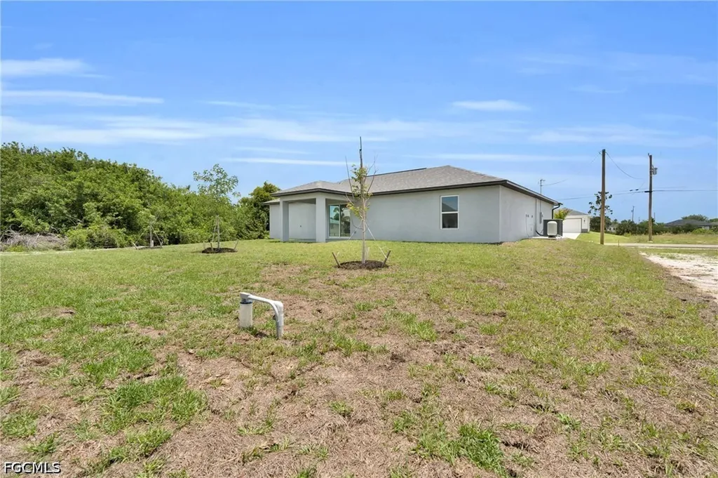 1126 NW 6th Avenue Cape Coral FL 33993