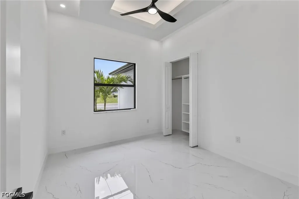 330 SW 26th Place Cape Coral FL 33991