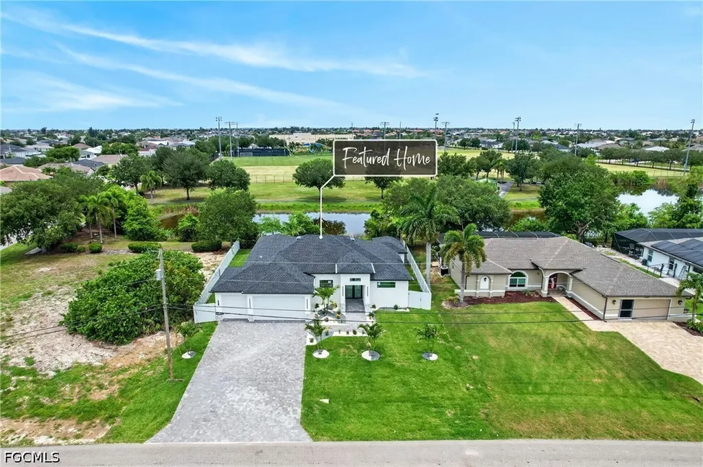 330 SW 26th Place Cape Coral FL 33991