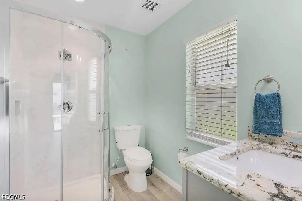 4885 E Riverside Drive Fort Myers FL 33905