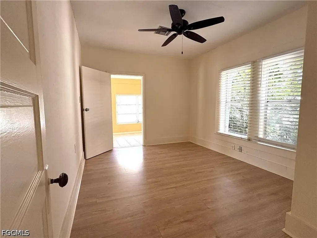 2156 Victoria Avenue Fort Myers FL 33901