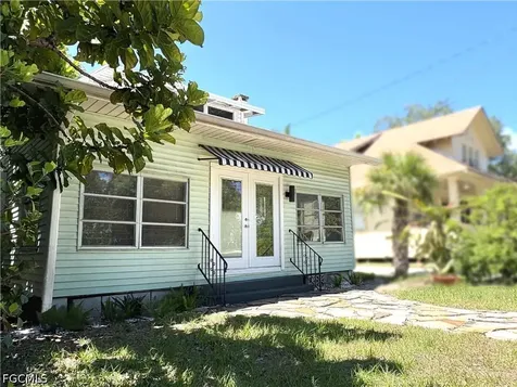 2156 Victoria Avenue Fort Myers FL 33901