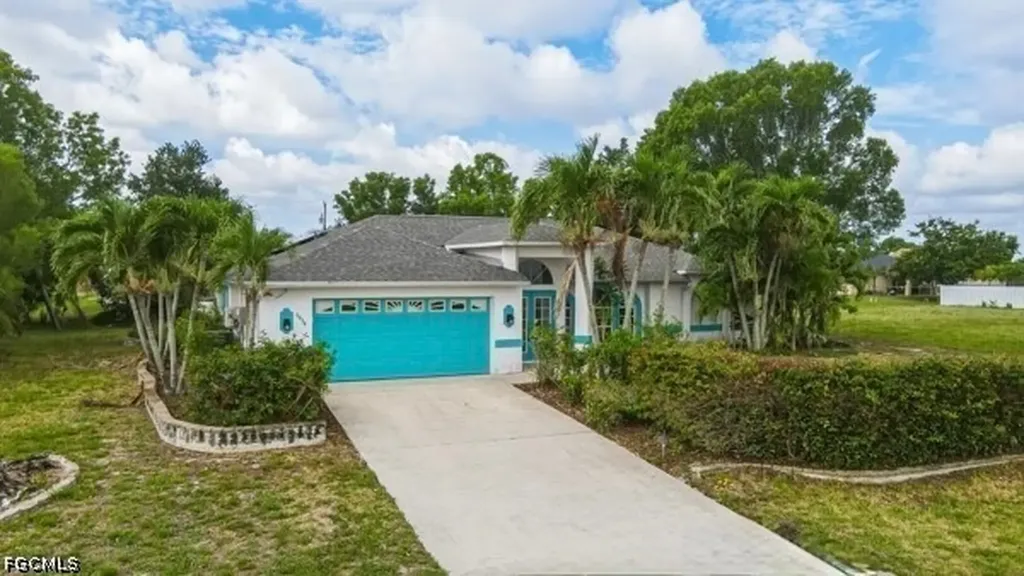 2038 NW 3rd Terrace Cape Coral FL 33993