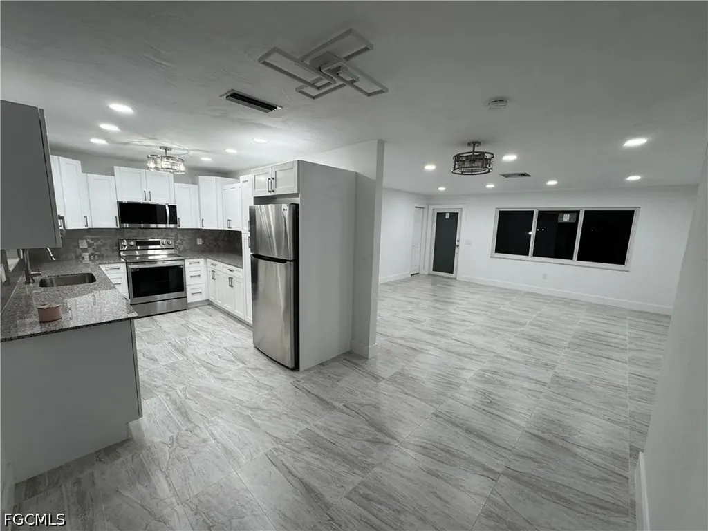 1201 Betmar Boulevard North Fort Myers FL 33903