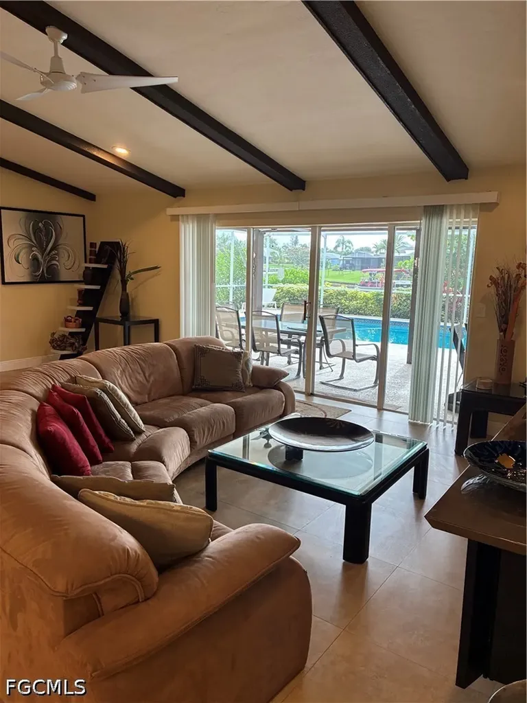 519 SE 20th Court Cape Coral FL 33990