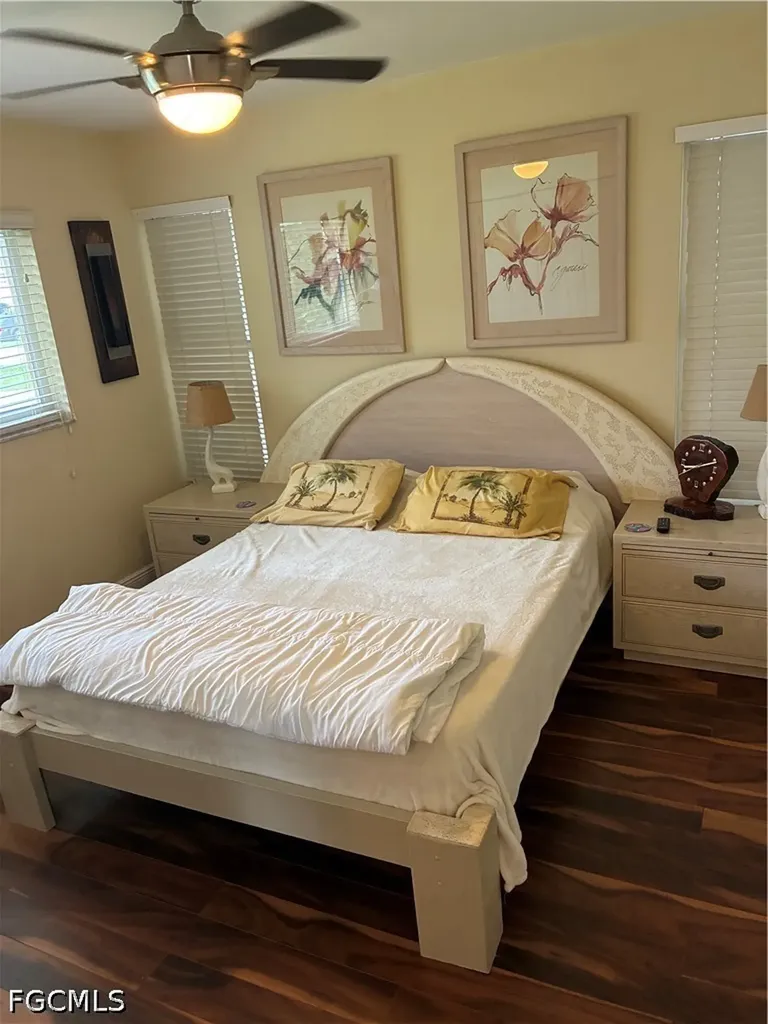 519 SE 20th Court Cape Coral FL 33990