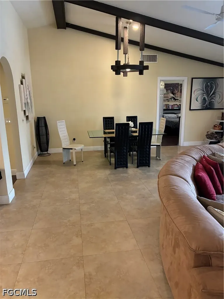 519 SE 20th Court Cape Coral FL 33990