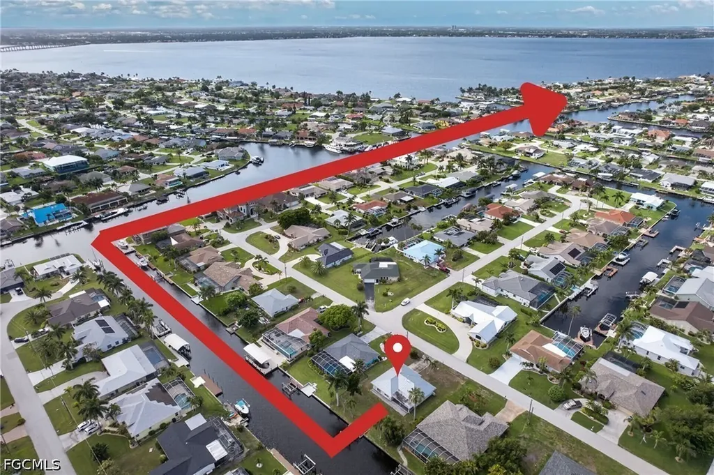 2031 SE 25th Lane Cape Coral FL 33904