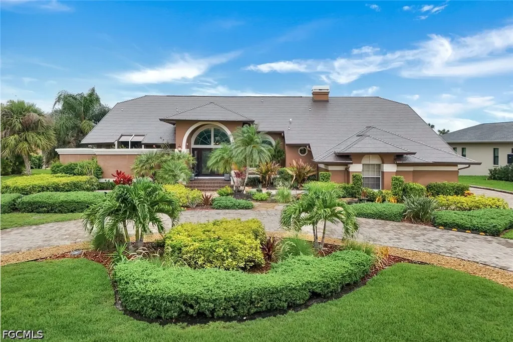 Fort Myers FL, 16861 Fox Den