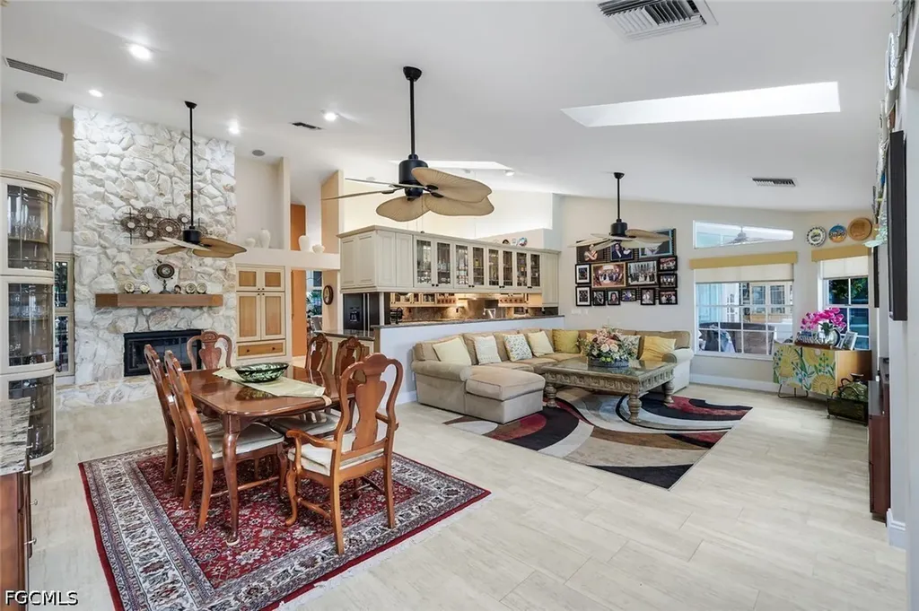 16861 Fox Den Fort Myers FL 33908