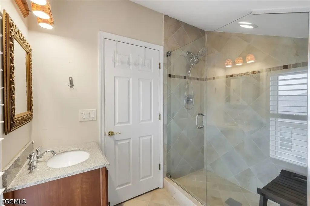 16861 Fox Den Fort Myers FL 33908