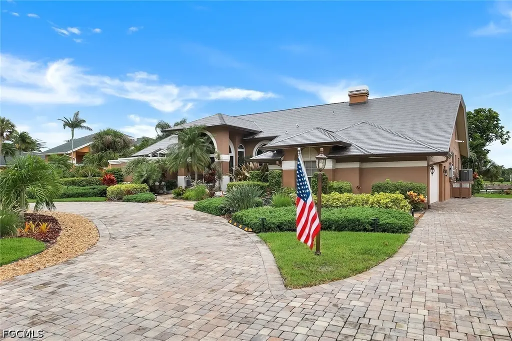 16861 Fox Den Fort Myers FL 33908