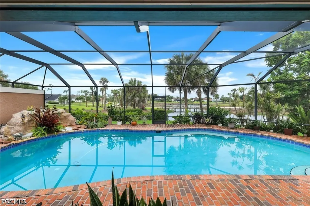 16861 Fox Den Fort Myers FL 33908