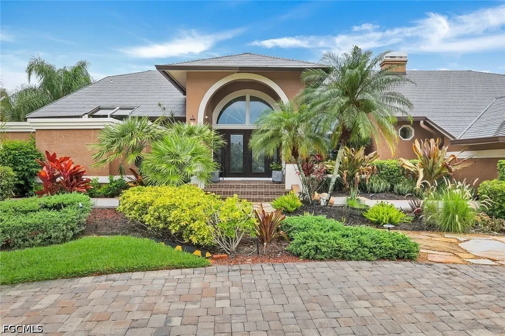 16861 Fox Den Fort Myers FL 33908
