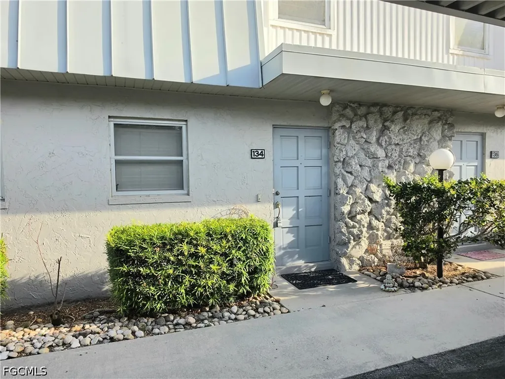6777 Winkler Road Fort Myers FL 33919