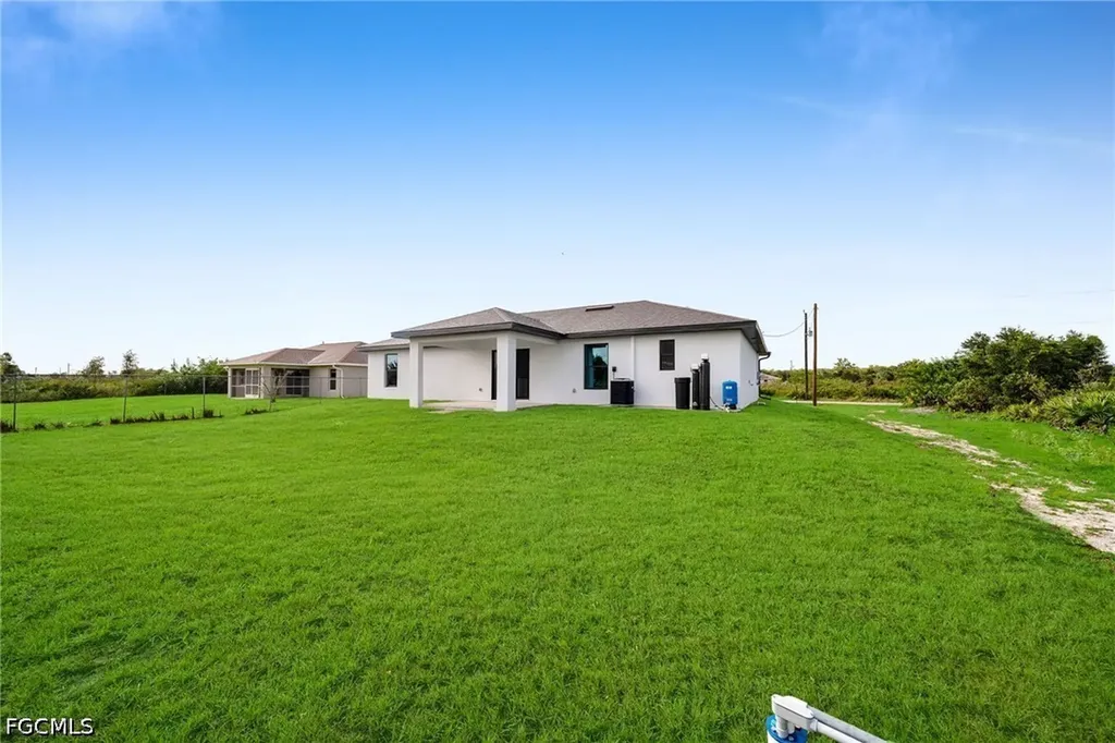 6148 Hughes Avenue Fort Myers FL 33905