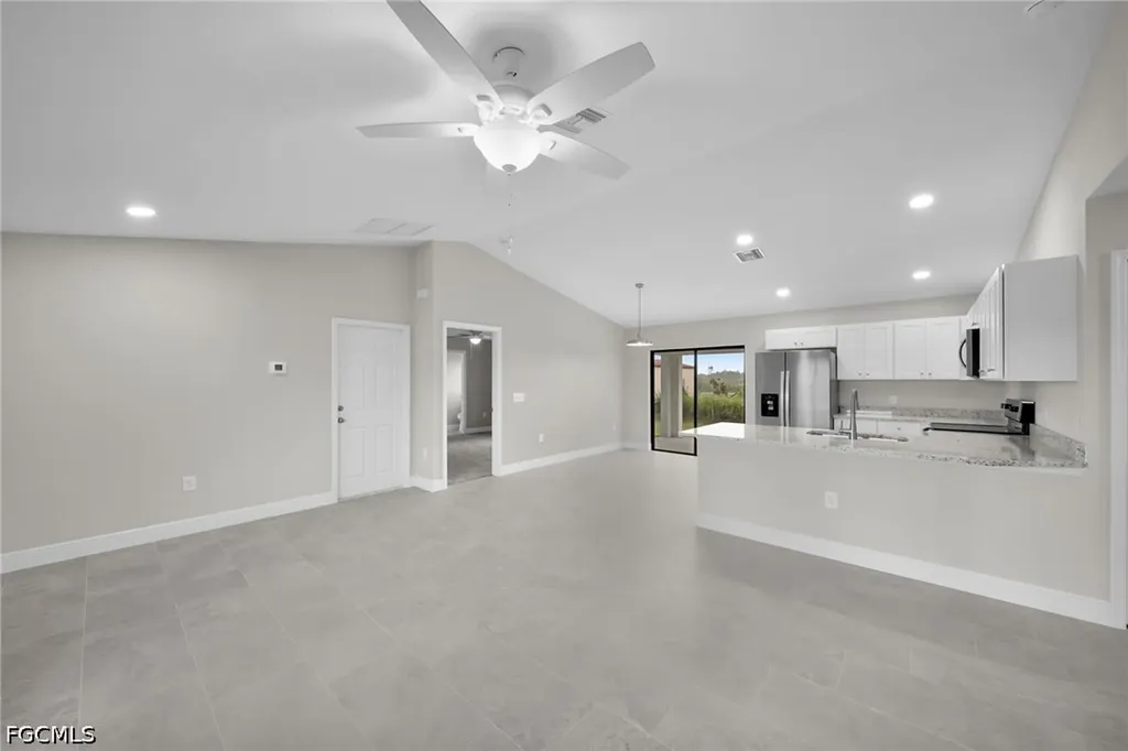 6148 Hughes Avenue Fort Myers FL 33905