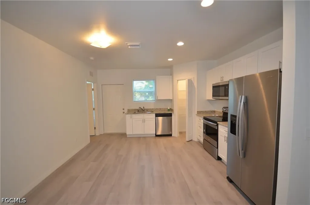 3341 Willard Street Fort Myers FL 33916