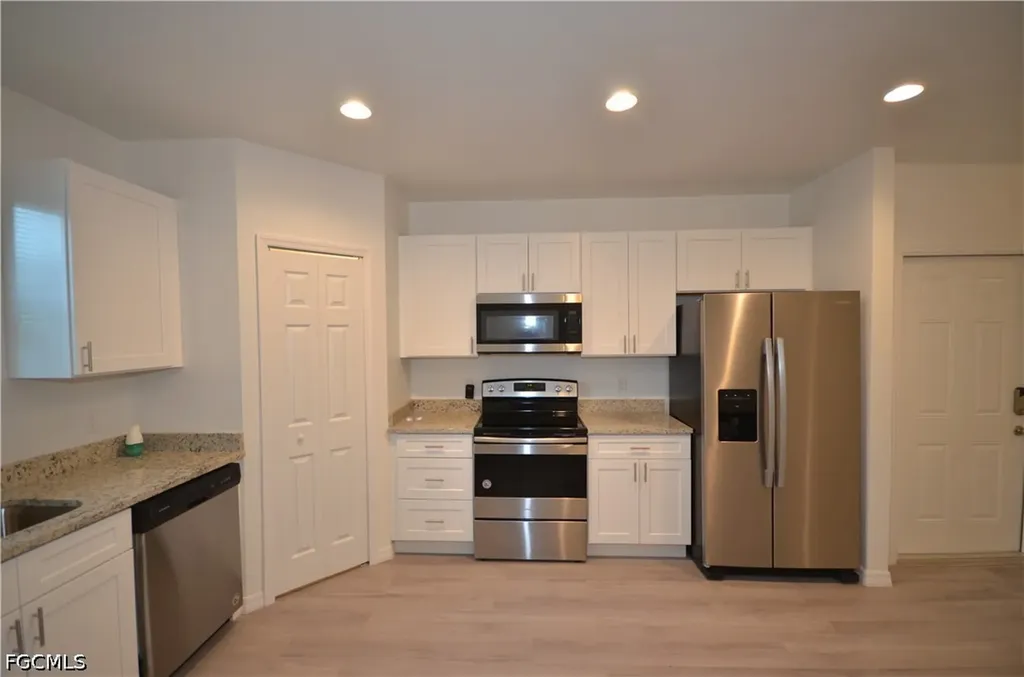 3341 Willard Street Fort Myers FL 33916