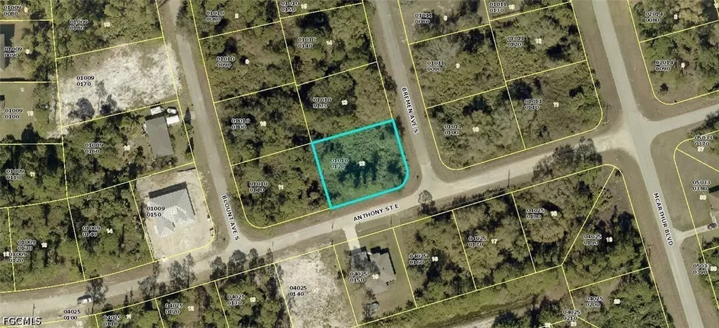 140 Bremen Avenue S Lehigh Acres FL 33974