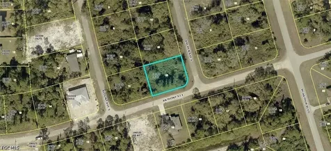 140 Bremen Avenue S Lehigh Acres FL 33974