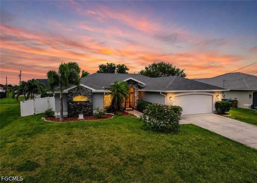 1019 NW 9th Street Cape Coral FL 33993