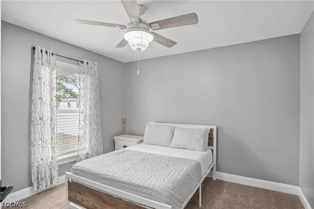 1019 NW 9th Street Cape Coral FL 33993