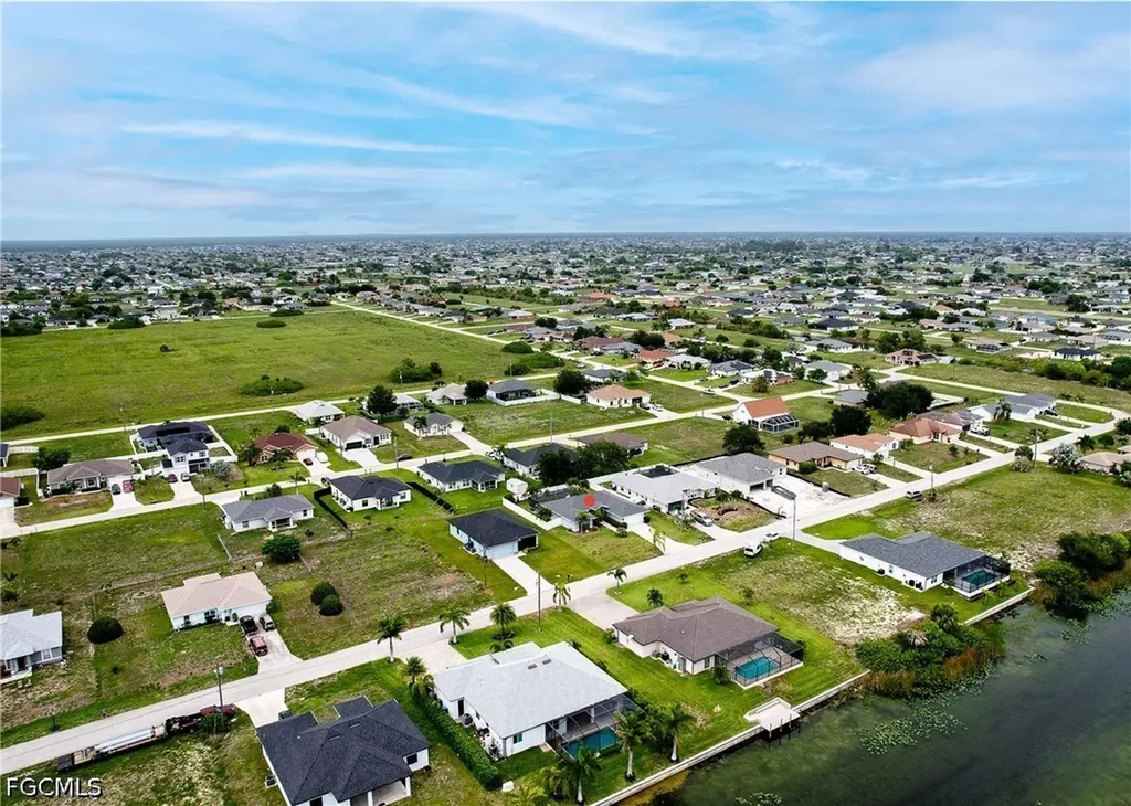 1019 NW 9th Street Cape Coral FL 33993