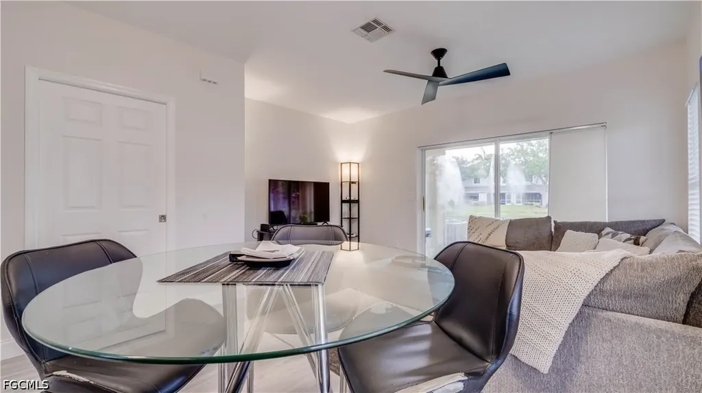 10053 Poppy Hill Drive Fort Myers FL 33966