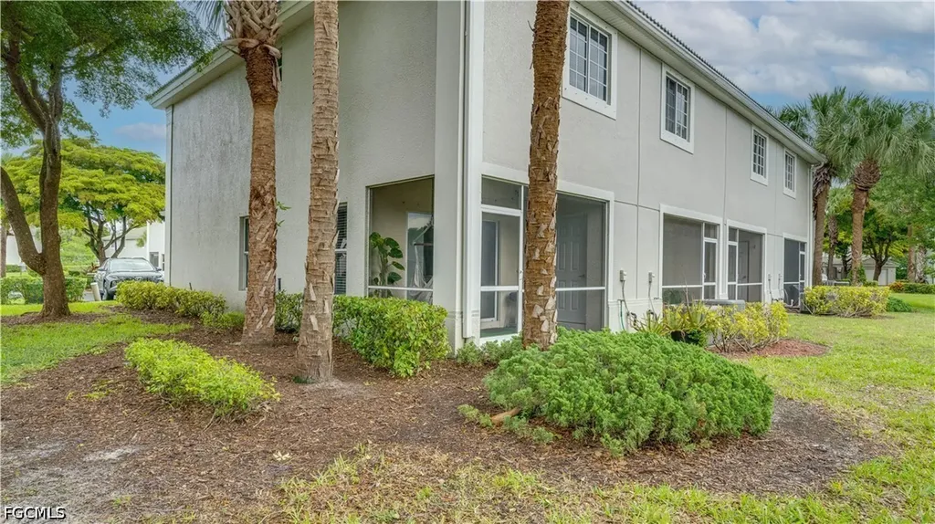 10053 Poppy Hill Drive Fort Myers FL 33966