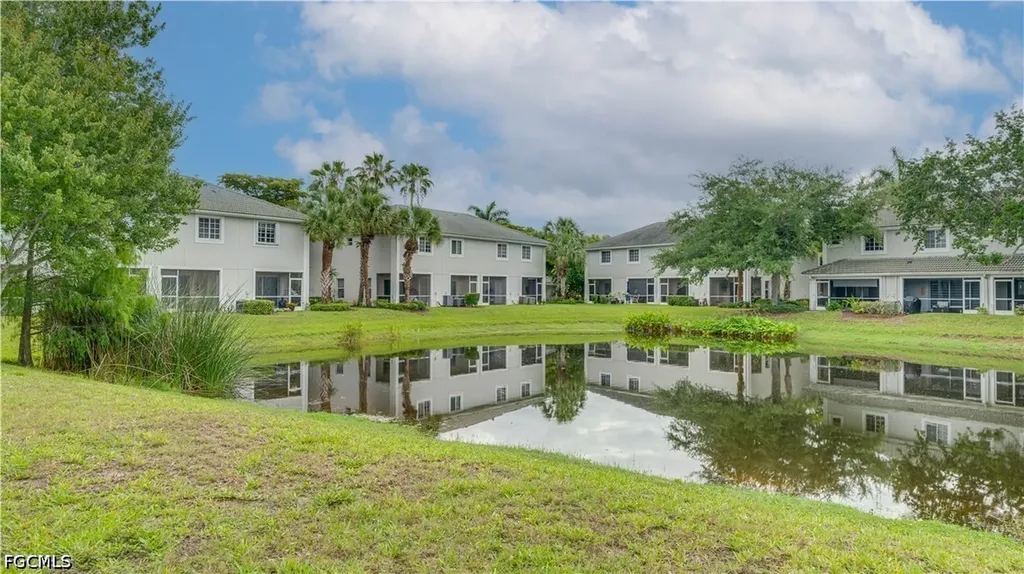 10053 Poppy Hill Drive Fort Myers FL 33966