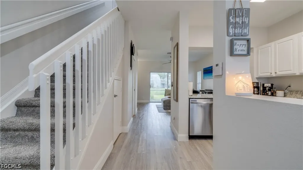 10053 Poppy Hill Drive Fort Myers FL 33966