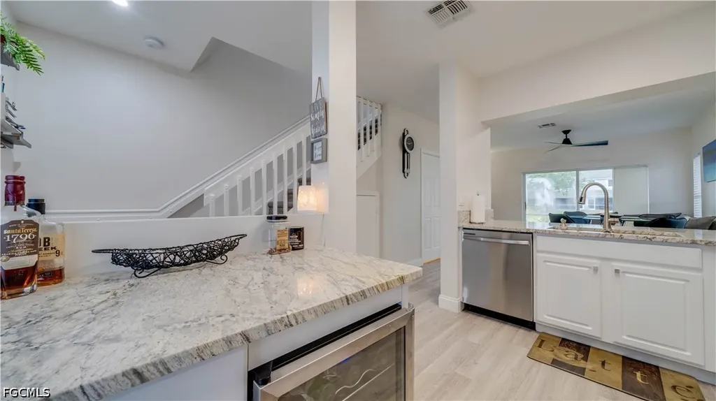 10053 Poppy Hill Drive Fort Myers FL 33966