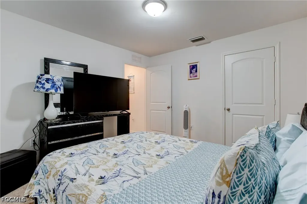 816 Lystra Avenue Fort Myers FL 33913