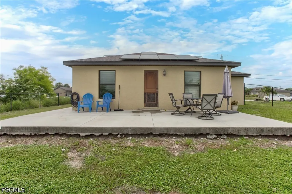 816 Lystra Avenue Fort Myers FL 33913