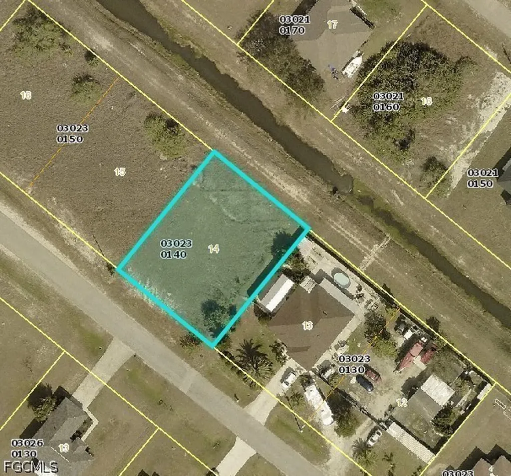 3926 Sunset Road Lehigh Acres FL 33971