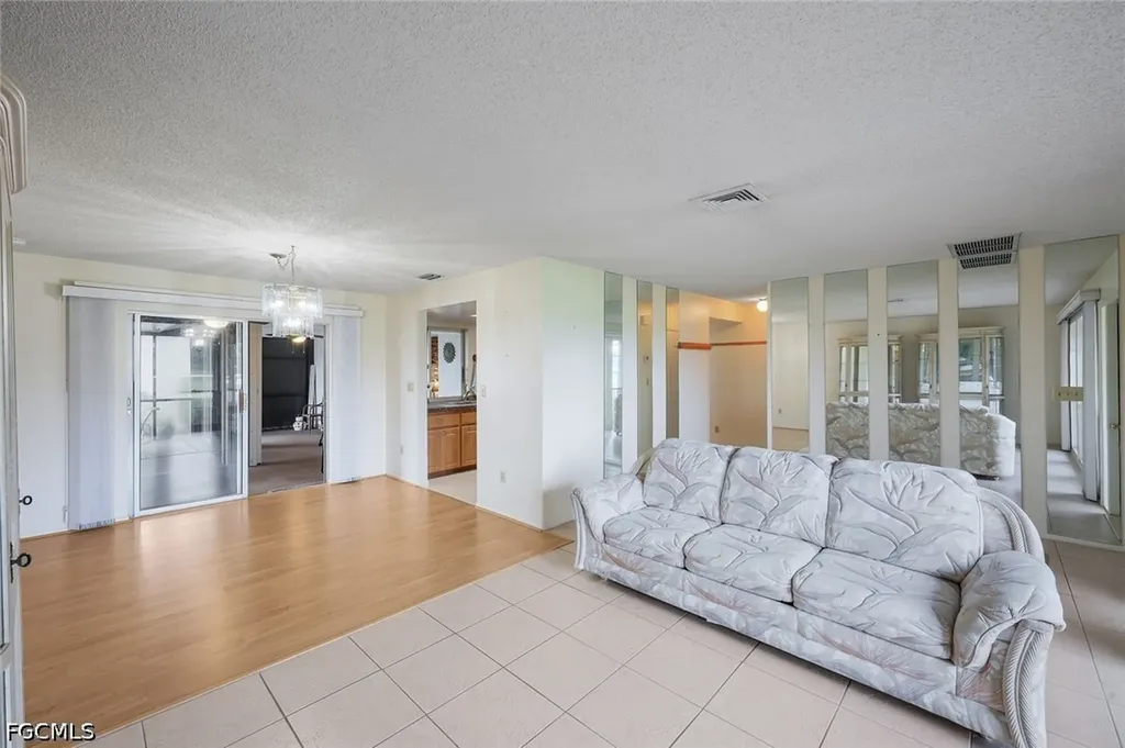 6711 Cadet Avenue Fort Myers FL 33905