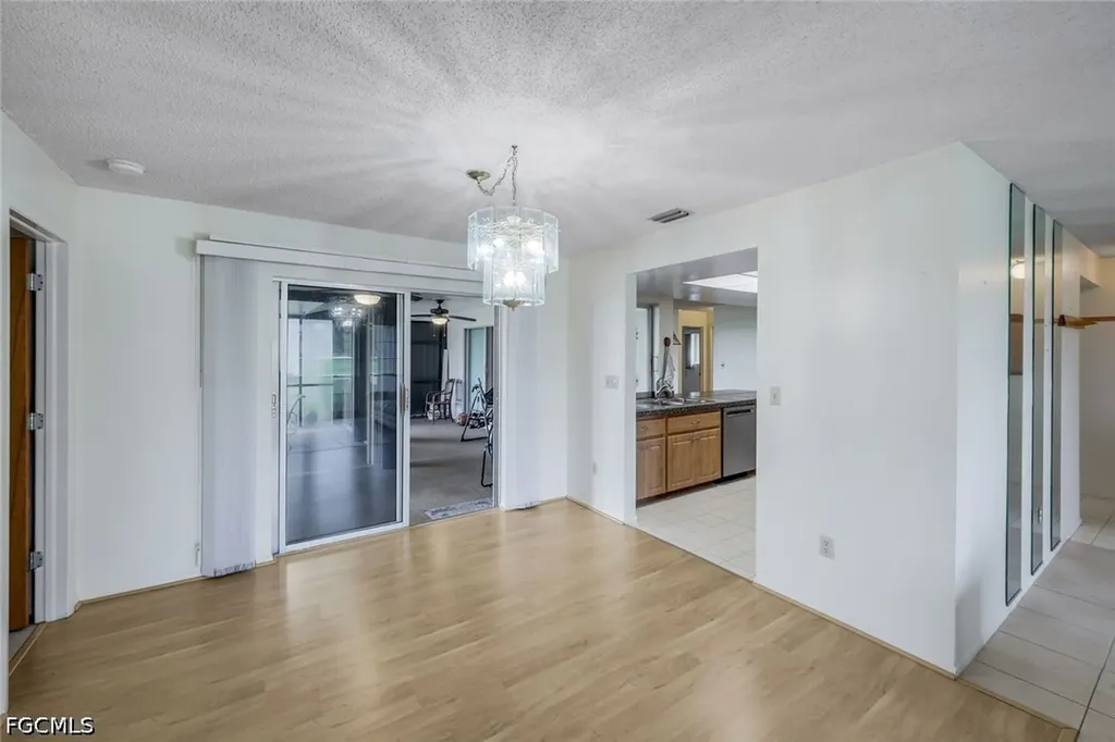 6711 Cadet Avenue Fort Myers FL 33905