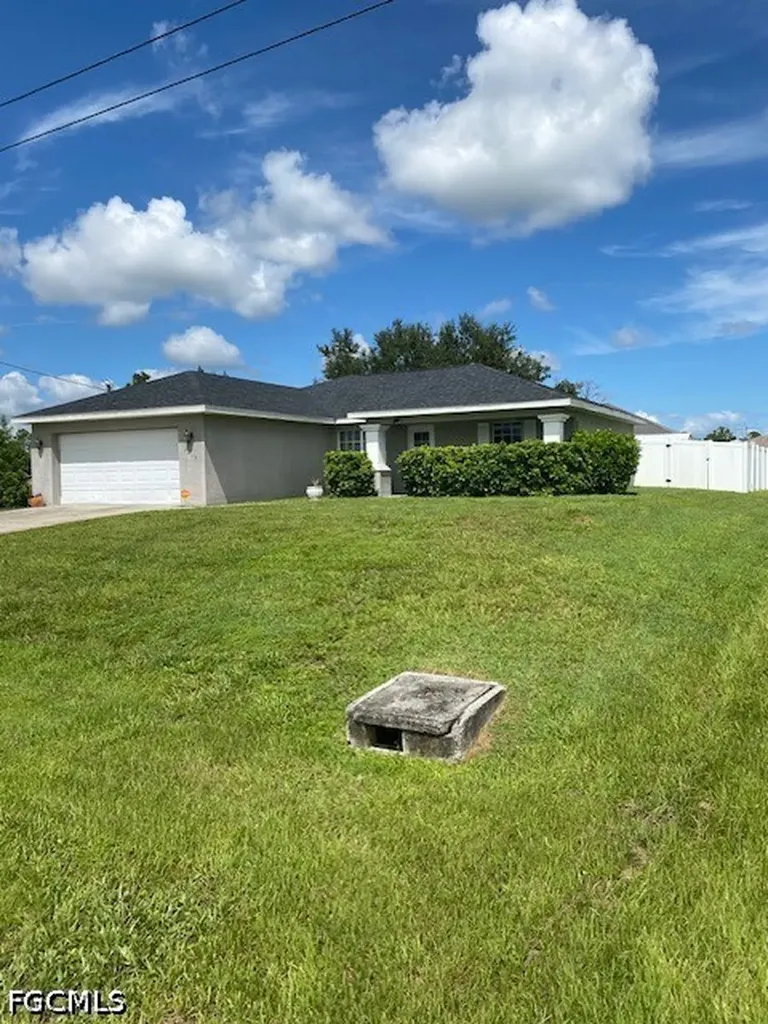 3717 NE 13th Avenue Cape Coral FL 33909