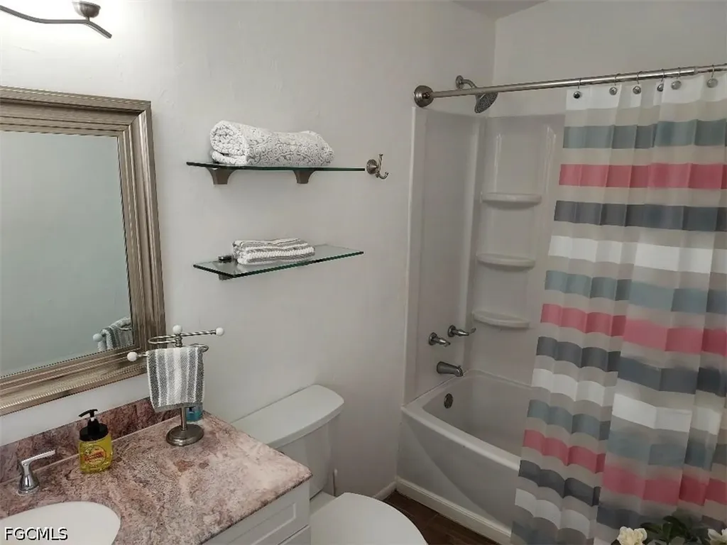2205 NW 15th Street Cape Coral FL 33993