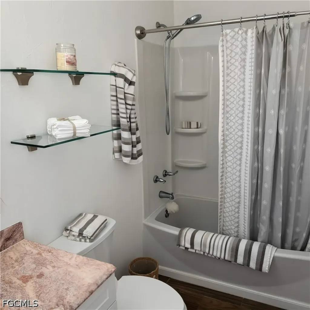 2205 NW 15th Street Cape Coral FL 33993