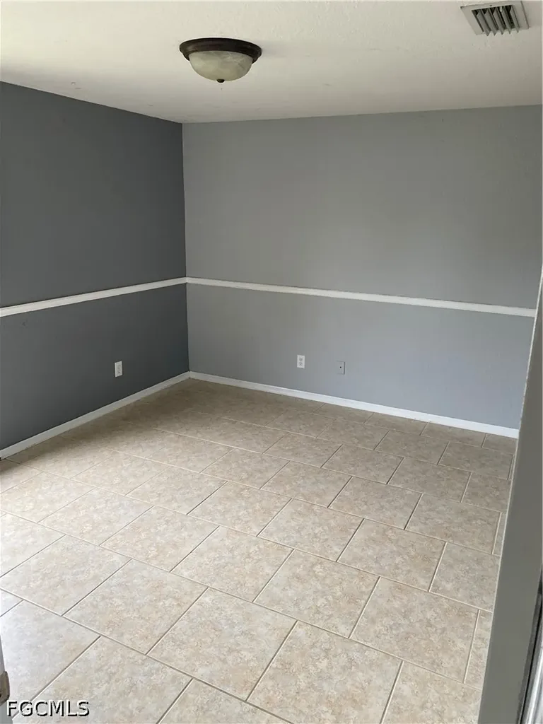421 NW 36th Avenue Cape Coral FL 33993