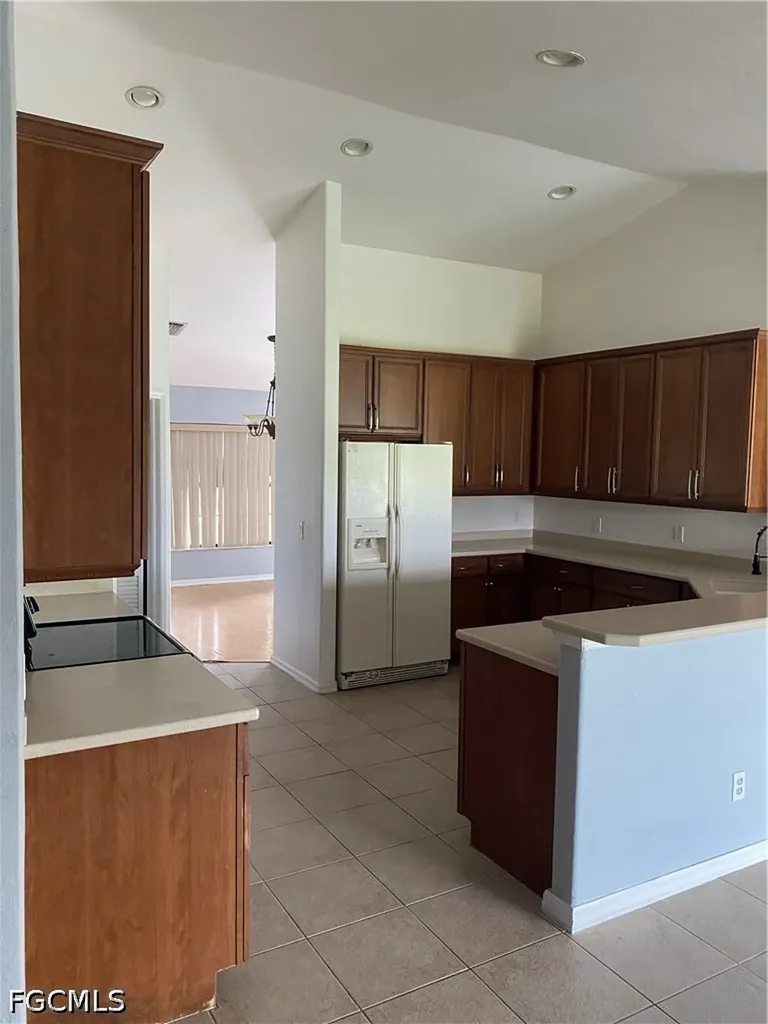 421 NW 36th Avenue Cape Coral FL 33993